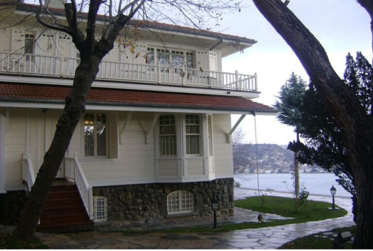 Aşiyan Museum Location, History, Exhibits, Entrance Fee, and Visiting Hours (2024)