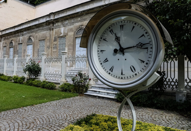 Dolmabahçe Clock Museum History, Exhibits, Entrance Fee, and Visiting Hours